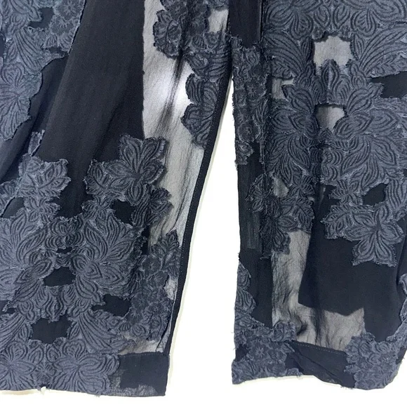 Aritzia Wilfred Black Durante Robe Sheer Floral duster - Picture 5 of 14